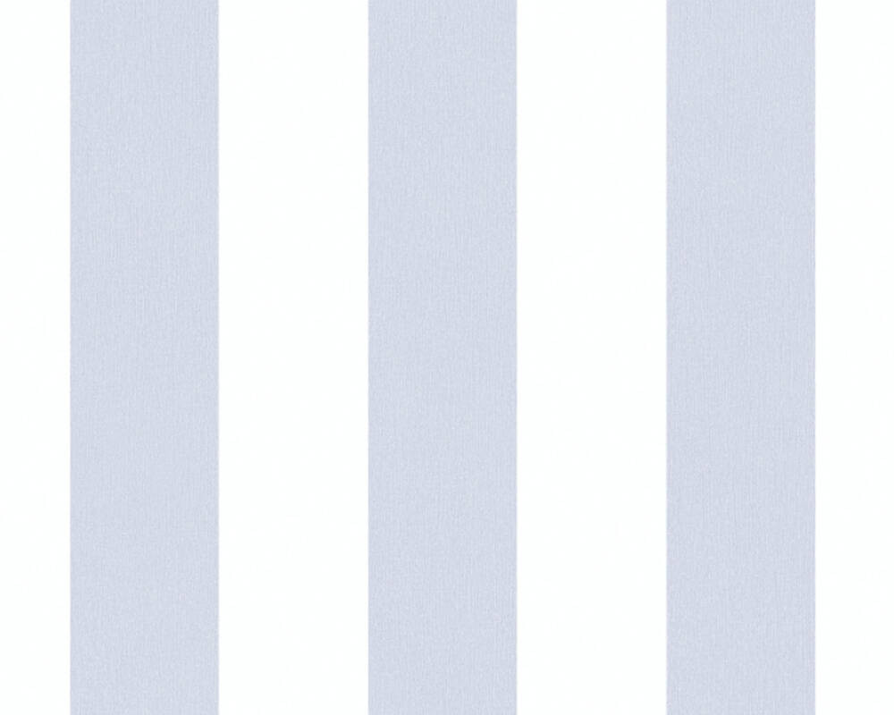 Little Love 381483 - Image 2