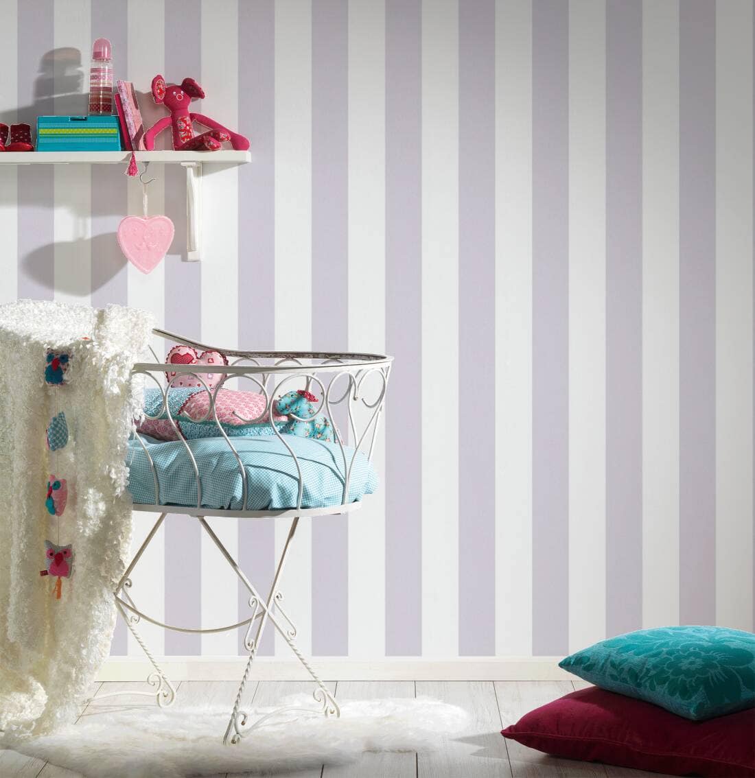 Little Love 381484 - Image 3